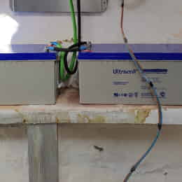 Instalaci&oacute;n Bater&iacute;a GEL 12V 230Ah Ultracell UCG-230-12