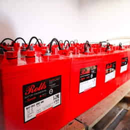 Instalacion Bater&iacute;a ROLLS 6V S6 GC2-HC S290