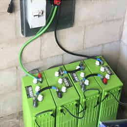 Instalaci&oacute;n Bater&iacute;a UPower 550Ah 6V UP-GC16