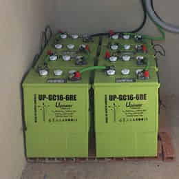 Instalacion Bater&iacute;a GC-16 Upower
