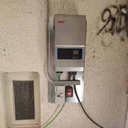 Instalaci&oacute;n Inversor Cargador 5000W 48V MPPT 80A Must Solar