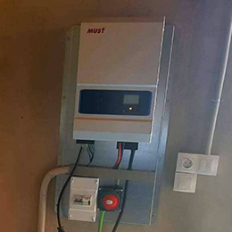 Instalaci&oacute;n Inversor Cargador 5000W 48V MPPT 80A Must Solar