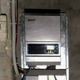Instalaci&oacute;n Inversor Cargador 5000W 48V MPPT 80A Must Solar