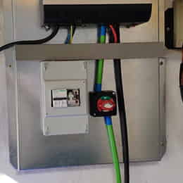 Instalaci&oacute;n Desconectador de Bater&iacute;as 300A
